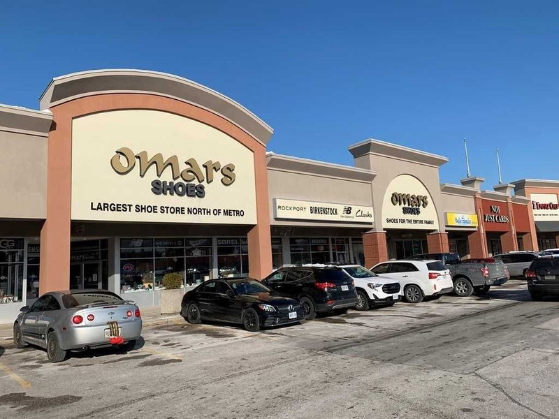 104 - 14800 Yonge St, Aurora, L4G1N3 | Image 3