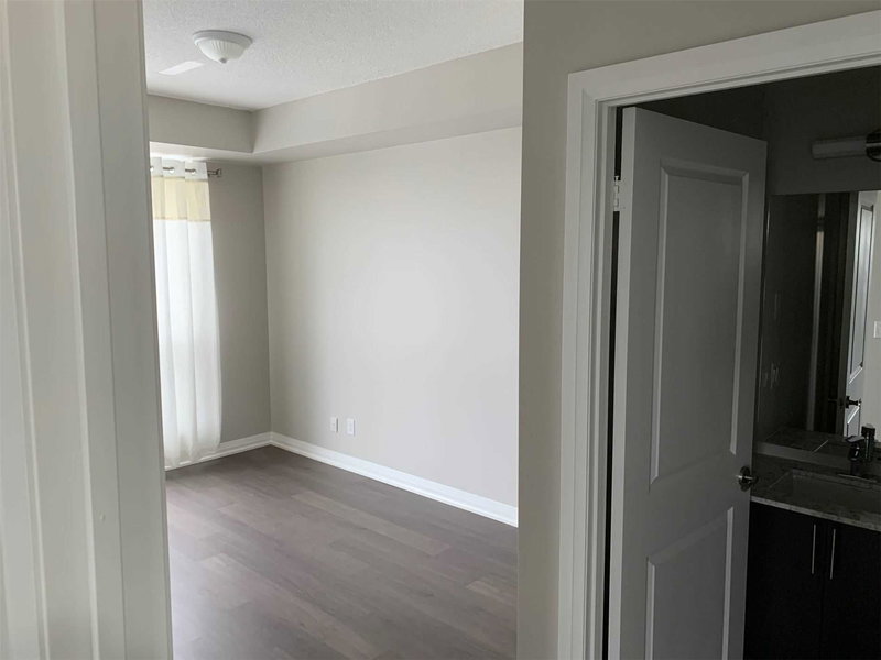 908 - 9500 Markham Rd, Markham, L6E0N7 | Image 3