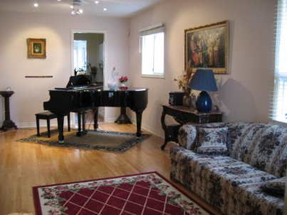 346 Castan Ave, Markham, L3P 4S | Image 2