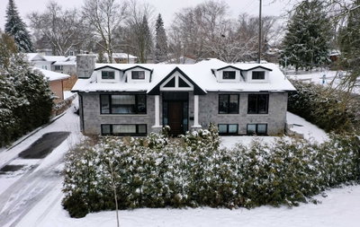 Detached House sold at 90 Leisure Lane, Richmond Hill, Ontario, L4C4X1 - Mill Pond - MLS: N5084013
