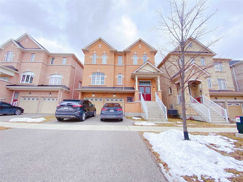 35 Hyacinth St, Markham, L6E0P4 | Image 2