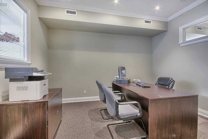 #3 - 16945 Leslie St, Newmarket, L3Y9A2 | Image 3