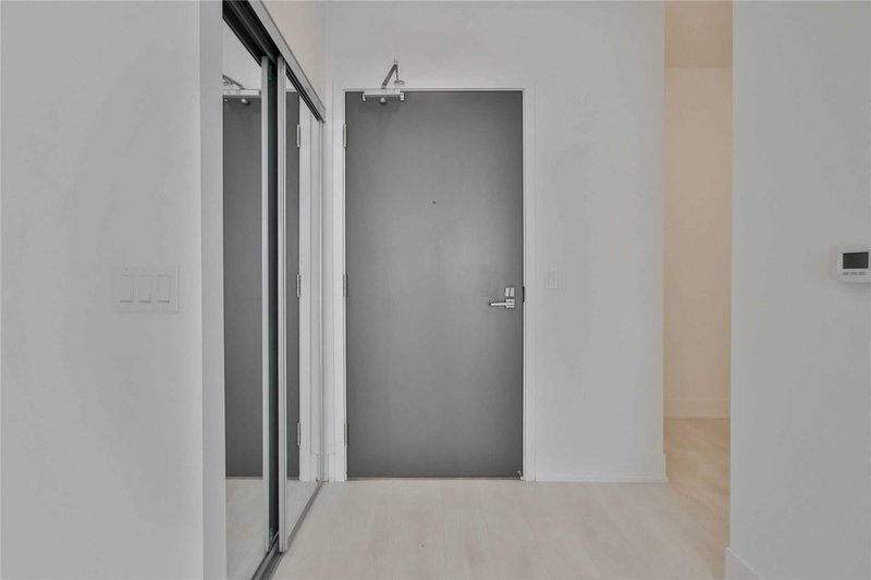 1204 - 2916 Highway 7 Rd, Vaughan, L4K0K6 | Image 3