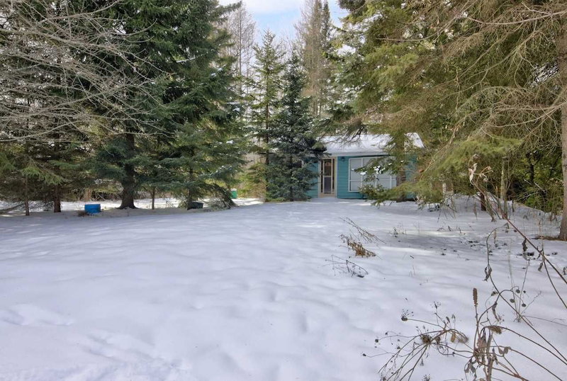 2802 Ireton St, Innisfil, L9S 2J2 | Image 2