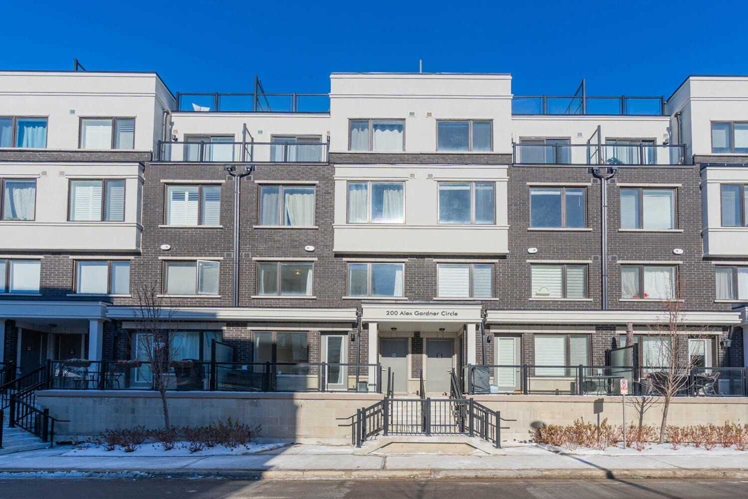 Townhouse leased at 34-200 Alex Gardner Circle, Aurora, Aurora Heights, L4G3G5 - MLS: N5114207