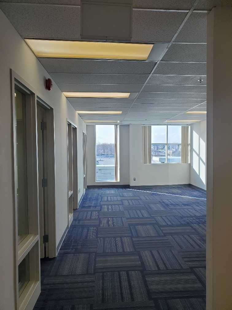 207 - 10909 Yonge St, Richmond Hill, L4C3E3 | Image 2