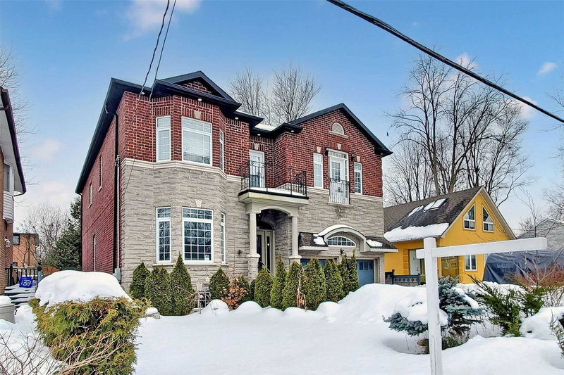 129 Lakeland Cres, Richmond Hill, L4E3A1 | Image 3