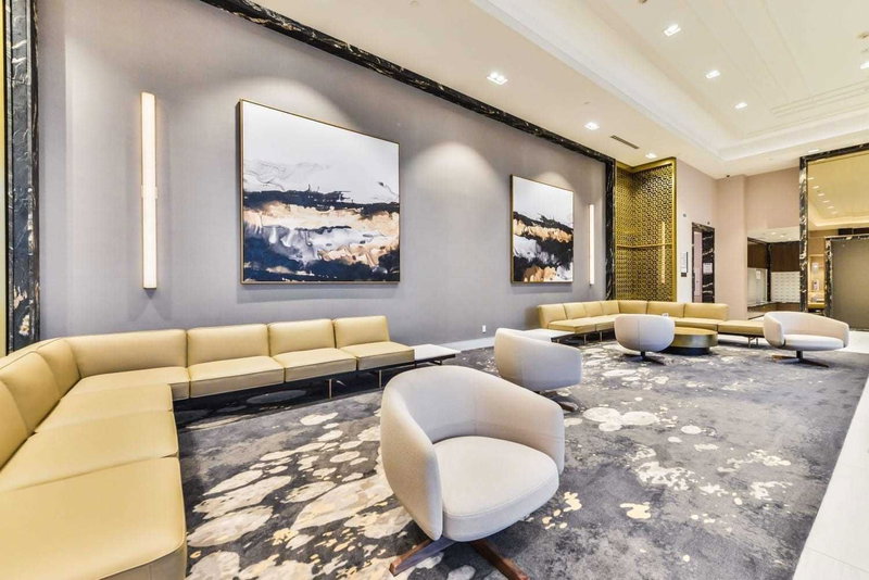 205E - 278 Buchanan Dr, Markham, L3R 6J1 | Image 2