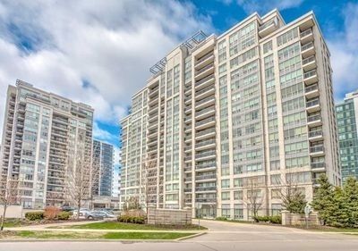 905 - 50 Disera Dr, Vaughan, L4J9E9 | Image 3