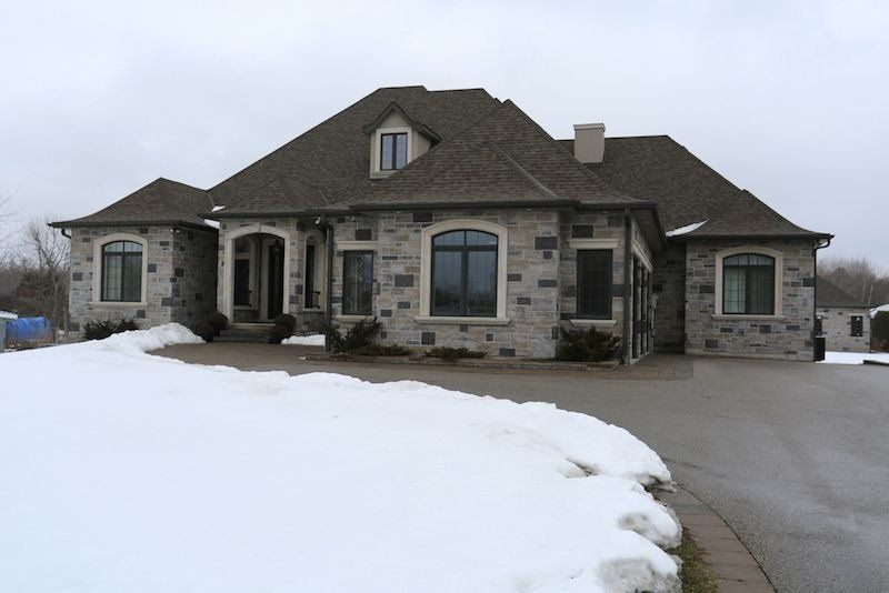 Detached House sold at 20111 Bathurst Street, East Gwillimbury, Holland Landing, L9N1N3 - MLS: N5136587