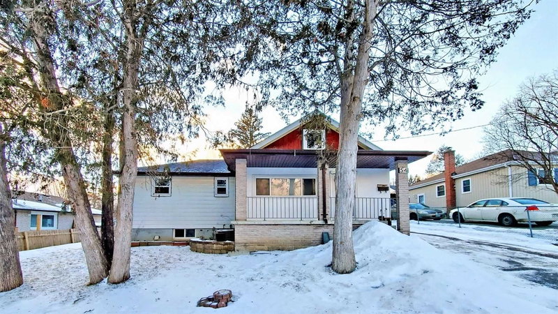 54 Vincent St, Newmarket, L3Y4G5 | Image 2