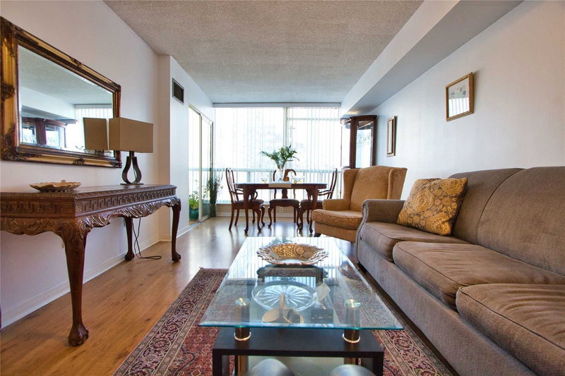 208 - 175 Cedar Ave, Richmond Hill, L4C9V3 | Image 3