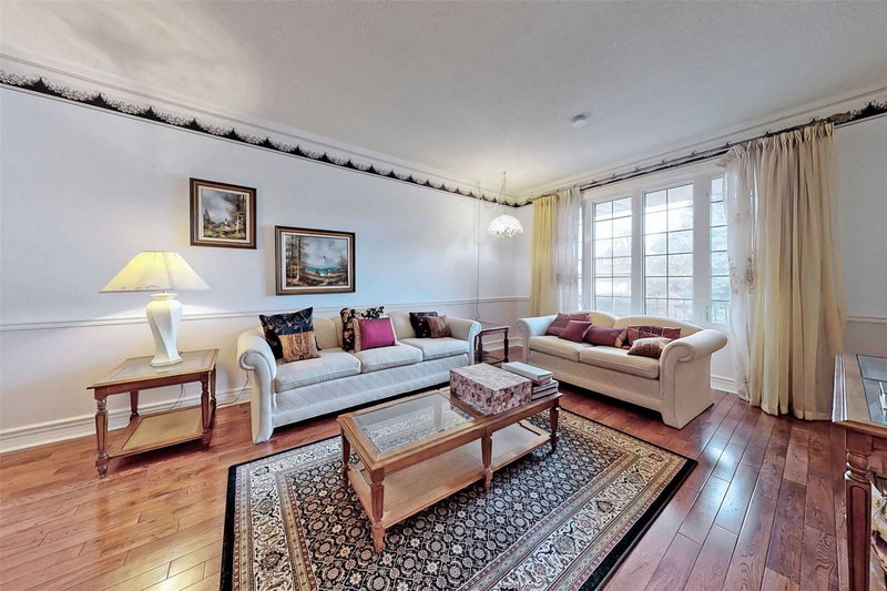 310 Raymerville Dr, Markham, L3P6N9 | Image 2