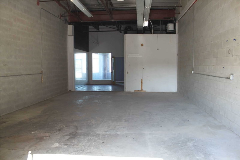 17 - 290 Yorktech Dr, Markham, L6G0A7 | Image 2