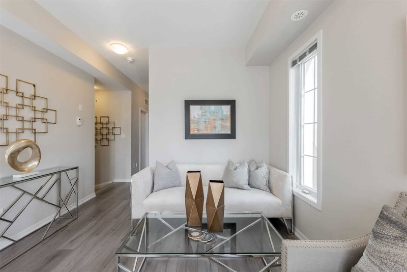 E08 - 26 Bruce St, Vaughan, L4L1J4 | Image 3