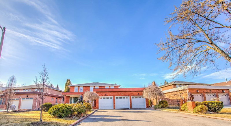 30 Queen Post Dr, Vaughan, L4L3G4 | Image 2