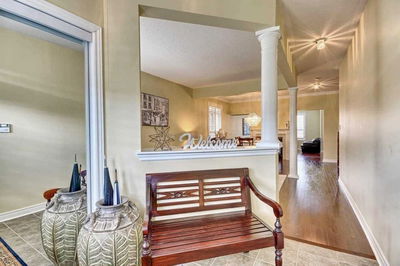 173 Wainscot Ave, Newmarket - Woodland Hill image-0-1