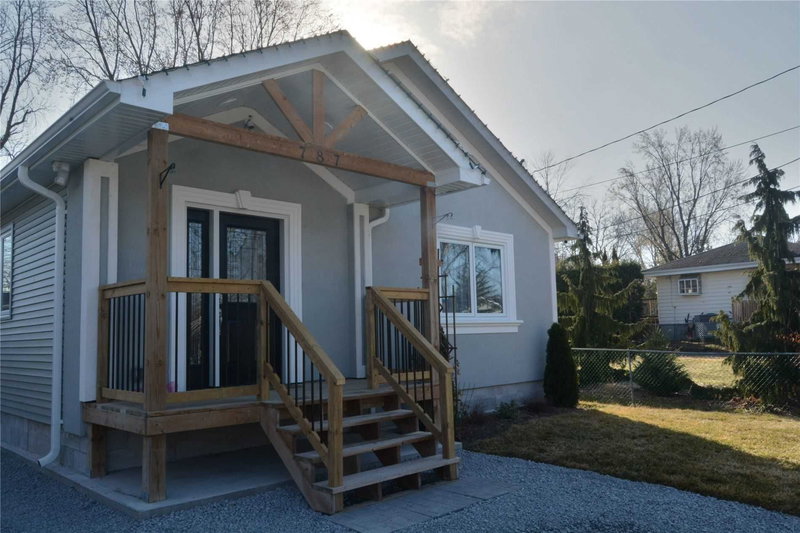 787 Third Ave, Georgina, L0E 1S0 | Image 3