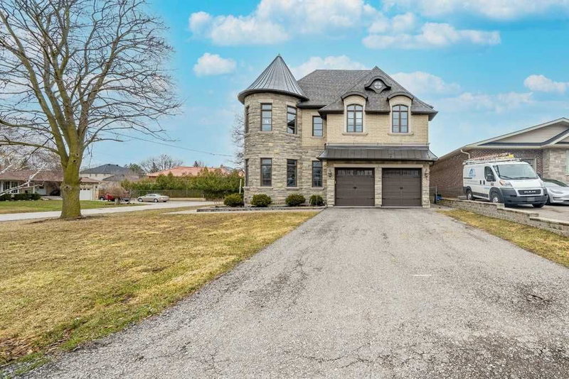 1 Lancer Dr, Vaughan, L6A1E4 | Image 2