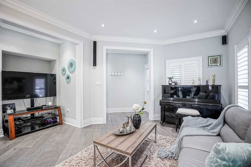 191 Milliken Meadows Dr, Markham, L3R0V9 | Image 2