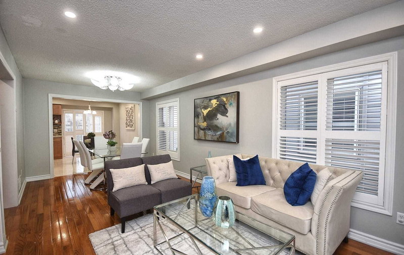 33 Holloway Rd, Markham, L3S4P2 | Image 3