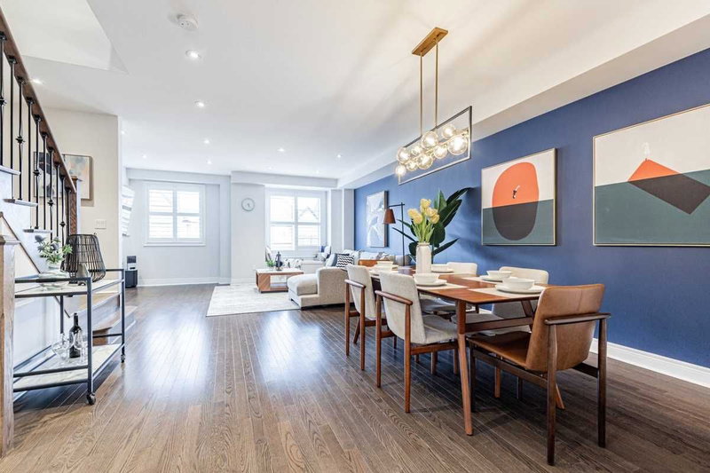 22 Lowther Ave, Richmond Hill, L4E2Z7 | Image 2