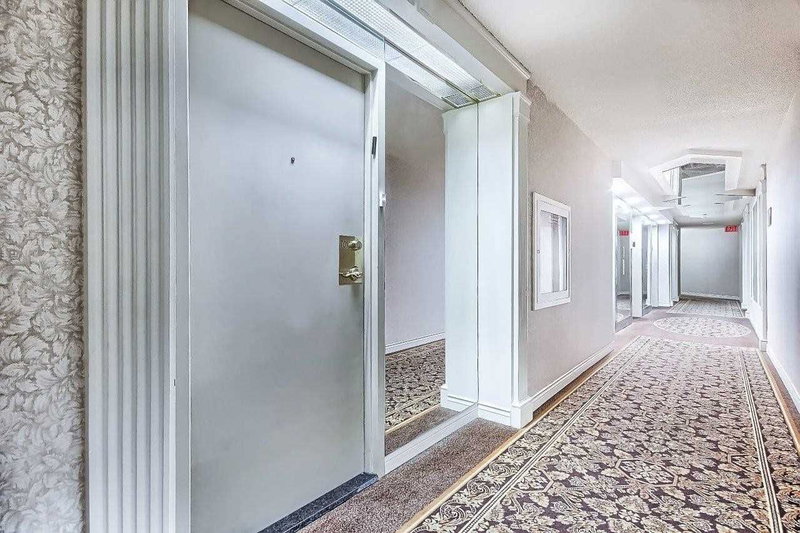 701 - 1 Clark Ave W, Vaughan, L4J7Y5 | Image 3