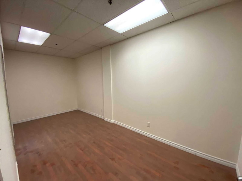 329 - 505 Highway 7 Rd E, Markham, L3T 7T1 | Image 3