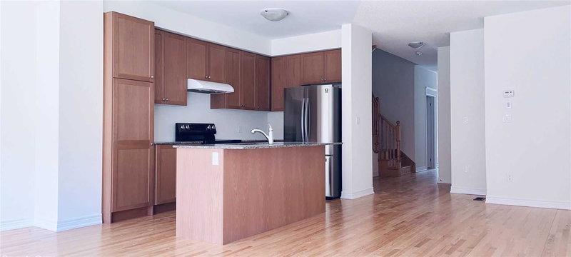 14 Twinflower Lane, Richmond Hill, L4E1E7 | Image 2