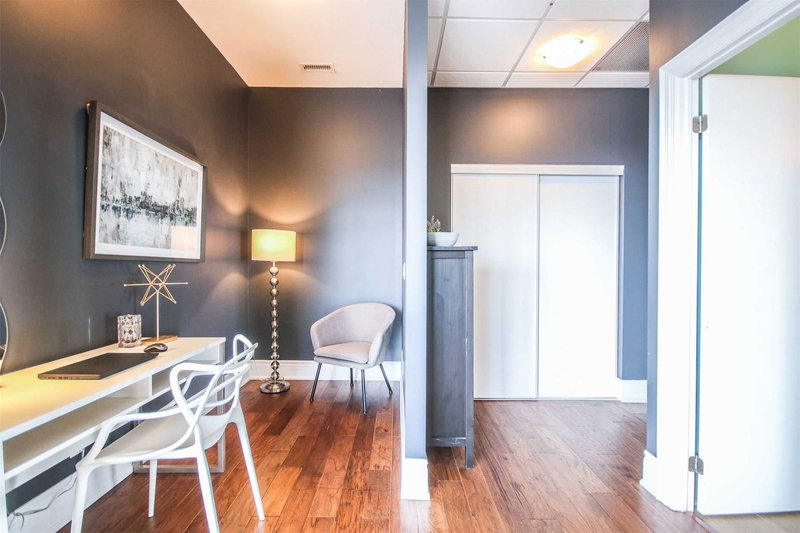 503 - 10376 Yonge St, Richmond Hill, L4C3C7 | Image 2