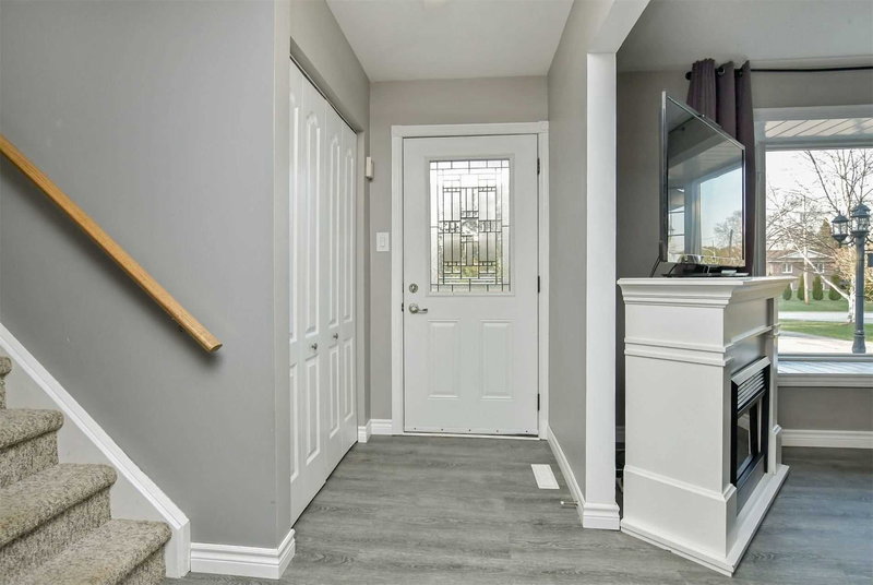 135 King St, Adjala-Tosorontio, L0M 1M0 | Image 3