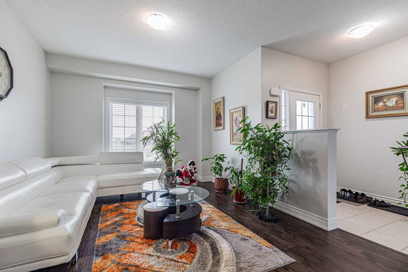 1362 Butler St, Innisfil, L9S0H2 | Image 2