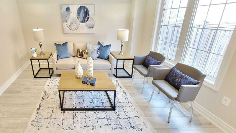 151 Amulet Cres, Richmond Hill, L4S2T5 | Image 2