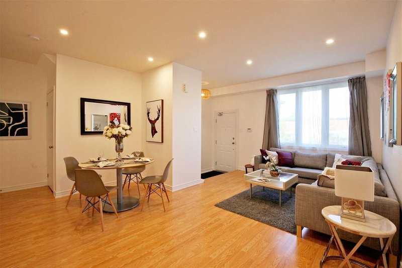 261 Aldergrove Dr, Markham, L3R2L8 | Image 3