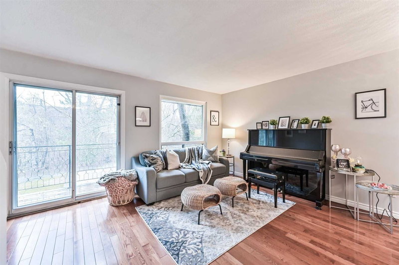 8 - 100 Henderson Ave, Markham, L3T2K8 | Image 2