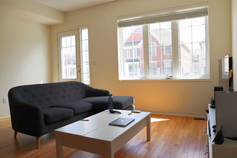 14 Mcgrath Ave, Richmond Hill, L4S0K8 | Image 2