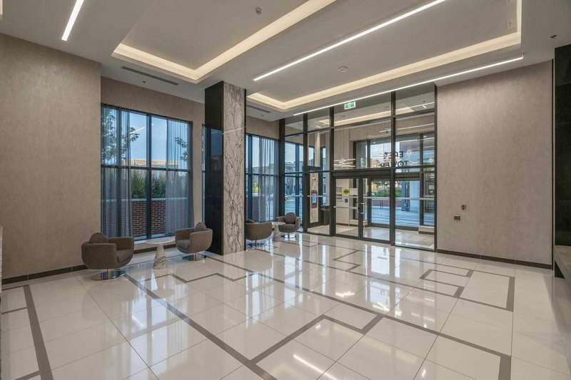 1012 - 99 Eagle Rock Way, Vaughan, L6A5A7 | Image 3