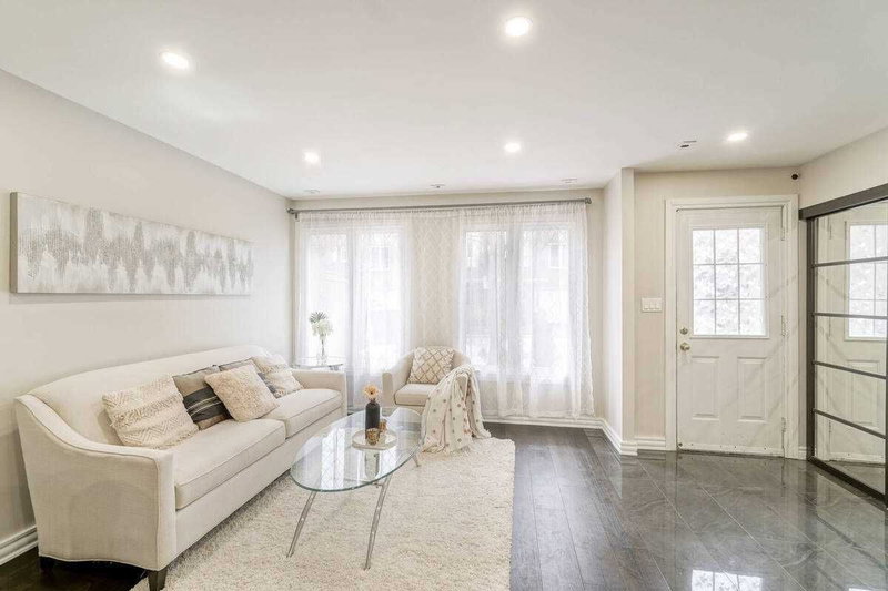 96 - 151 Townsgate Dr, Vaughan, L4J8J7 | Image 3