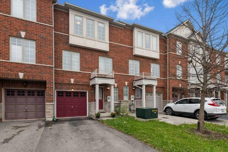 128 Hillwood St, Markham, L6C0B8 | Image 2
