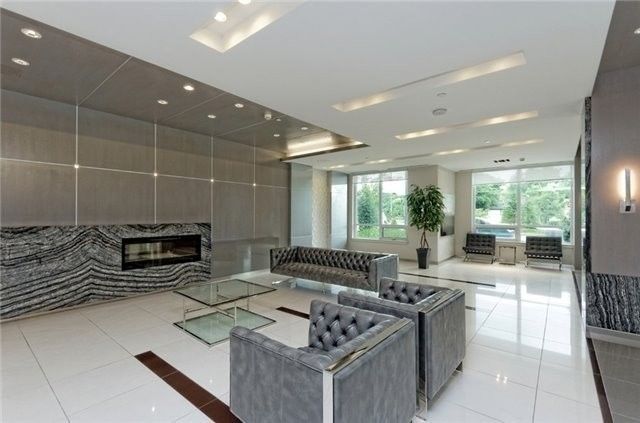 2212 - 7165 Yonge St, Markham, L3T0C9 | Image 2