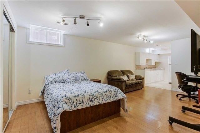 Bsmt - 54 Aileen Rd, Markham, L3T5T1 | Image 3