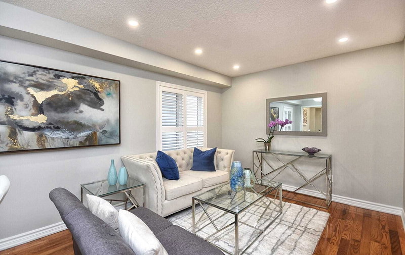 33 Holloway Rd, Markham, L3S4P2 | Image 3