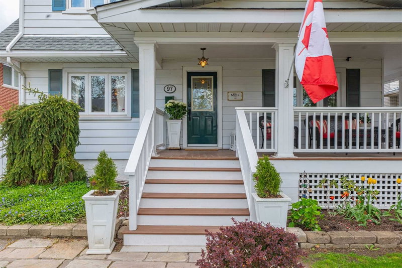 97 Centre St E, Richmond Hill, L4C3P6 | Image 3
