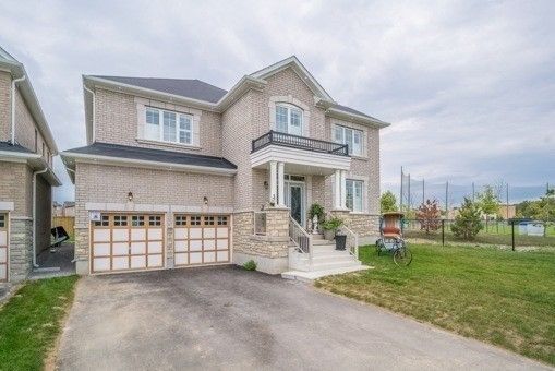 Bsmt - 28 Castle Rock Crt, Markham, L3S 0C8 | Image 2