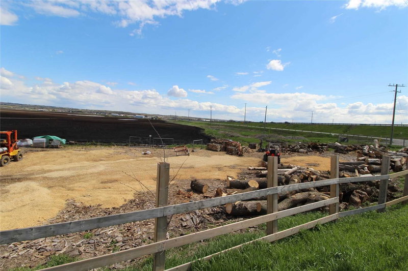 - Fwood - 1153 Canal Rd, Bradford West Gwillimbury, L3Z 4E2 | Image 2