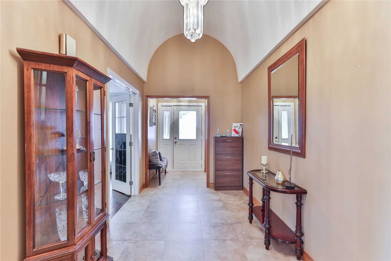 42 Banner Lane, King, L7B1K2 | Image 3