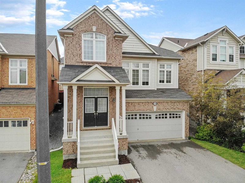 50 Ken Bishop Way, Newmarket, L3X3J6 | Image 3