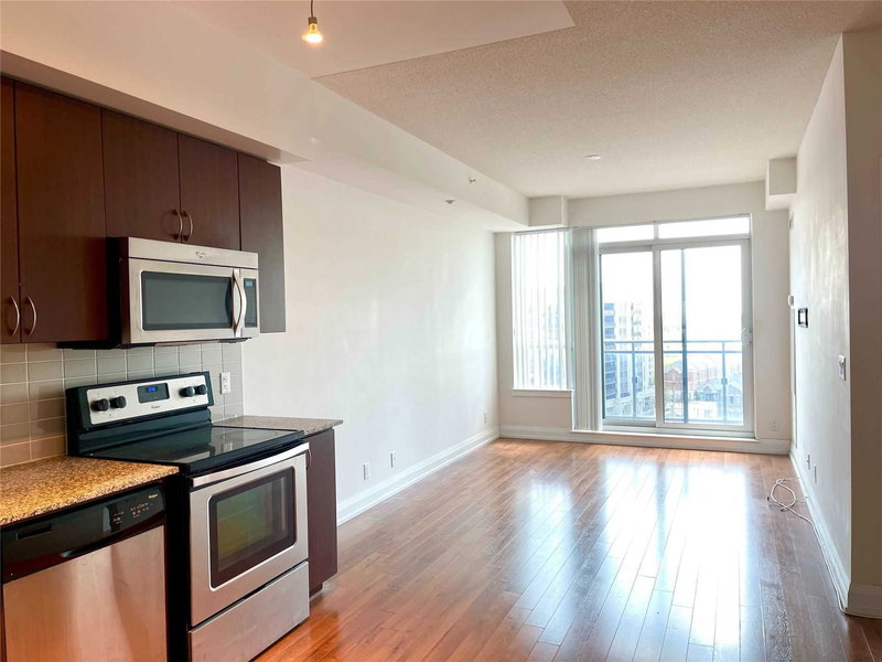 1009 - 370 Highway 7 E, Richmond Hill, L4B 0C4 | Image 2