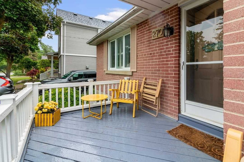 270 Rupert Ave, Whitchurch-Stouffville, L4A1C5 | Image 2