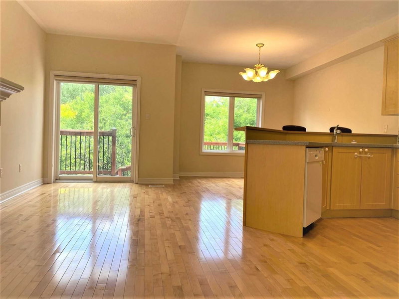 46 Romance Dr, Richmond Hill, L4S2R7 | Image 3